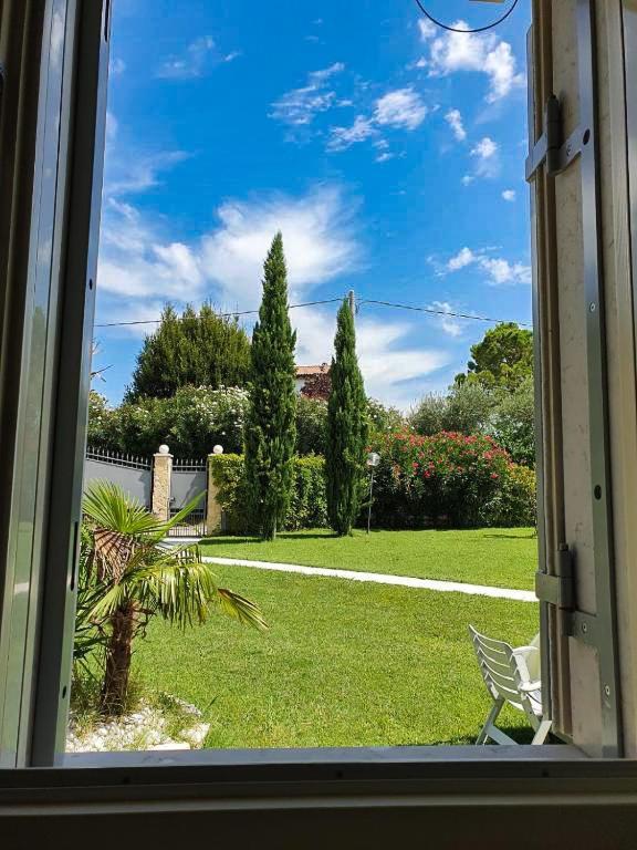 Villa Claudia Bardolino Luaran gambar